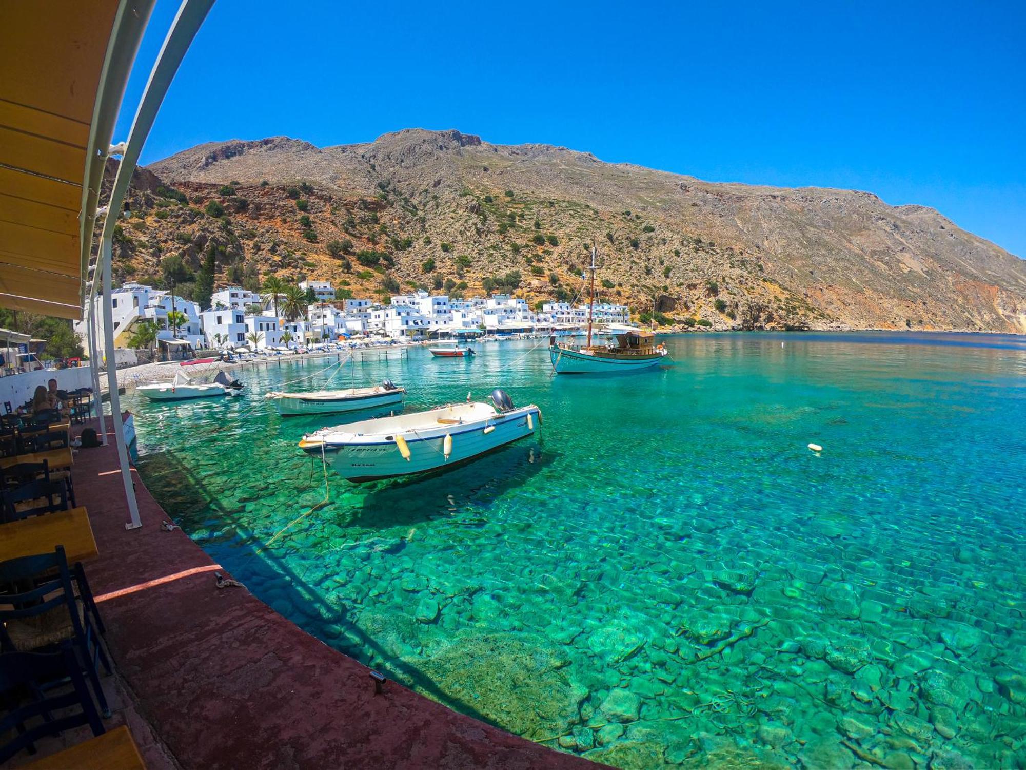 The Blue House Hotel Loutro Eksteriør billede